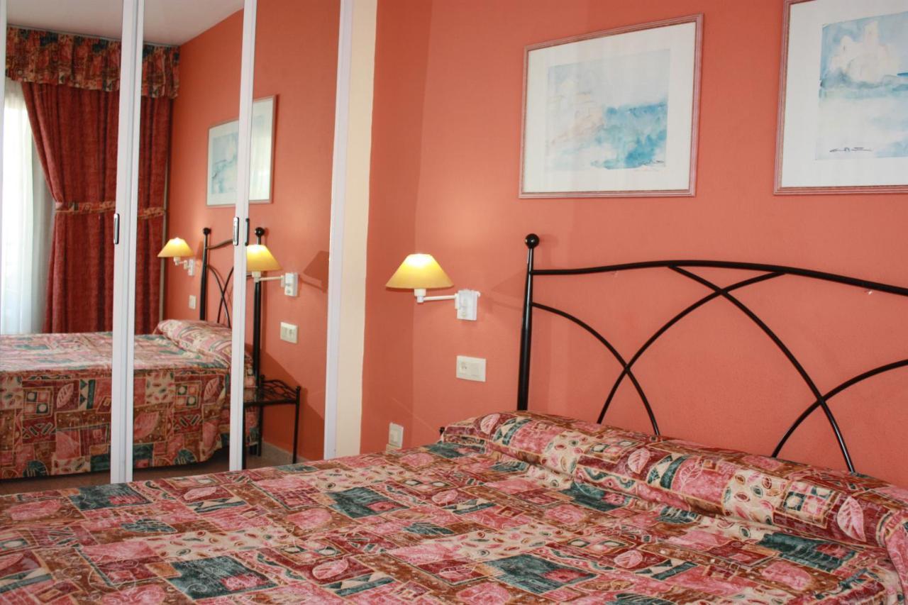 Apartamentos Aventura Salou Kültér fotó