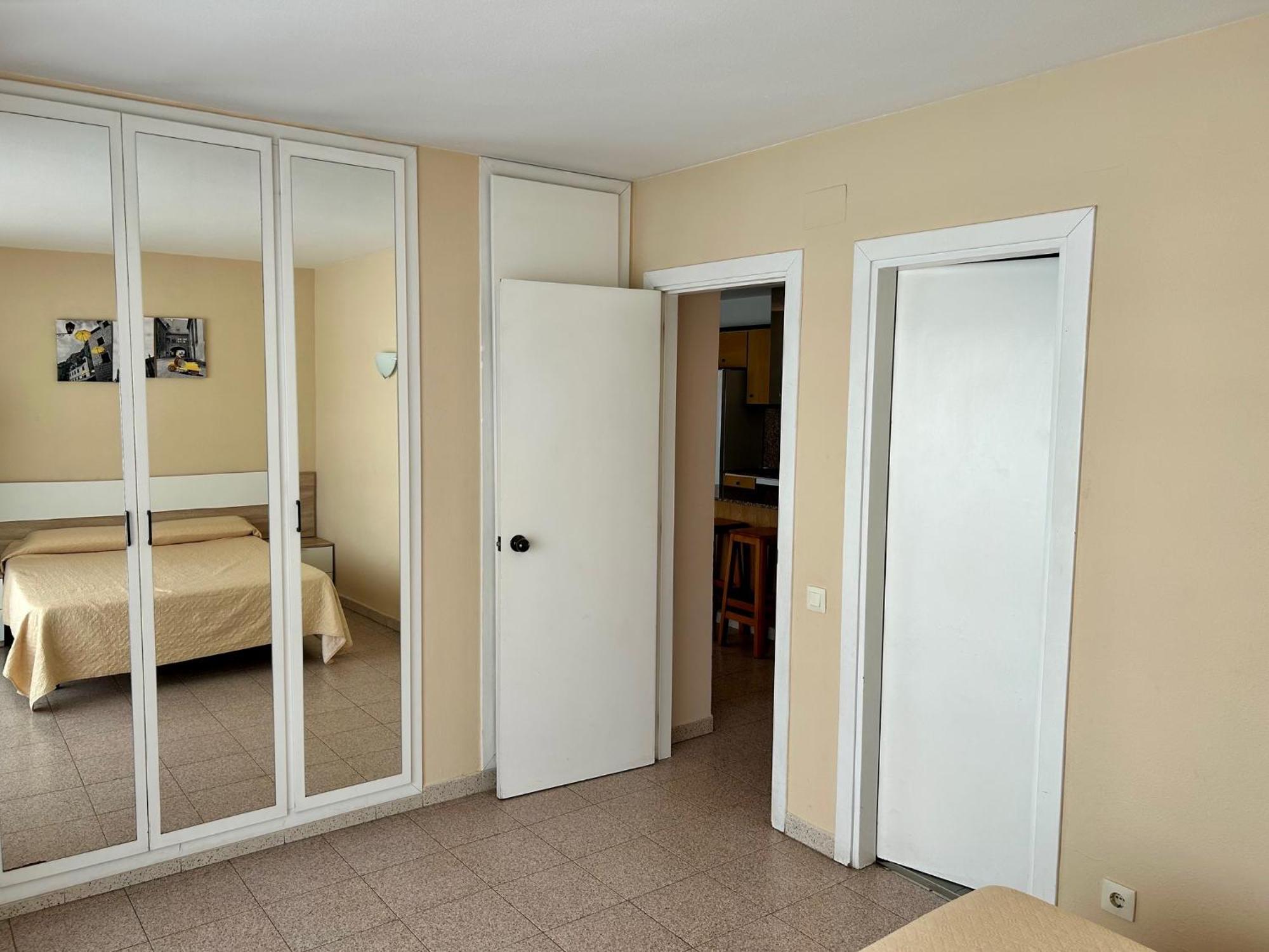 Apartamentos Aventura Salou Kültér fotó