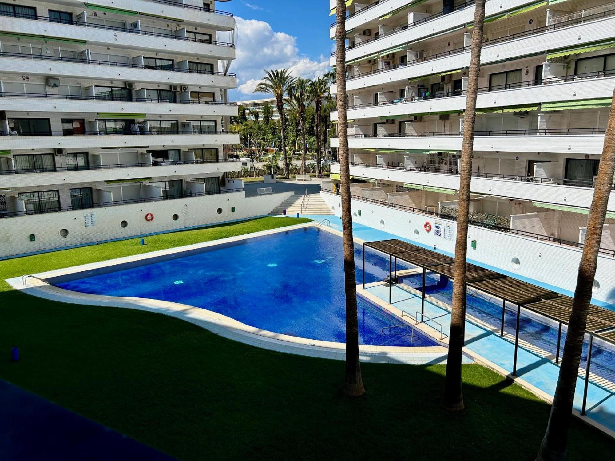 Apartamentos Aventura Salou Kültér fotó