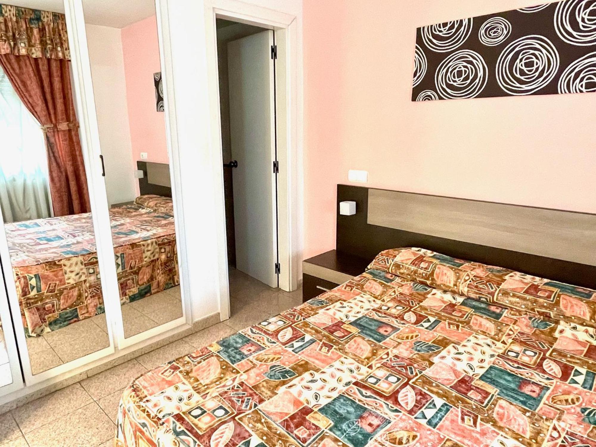 Apartamentos Aventura Salou Kültér fotó