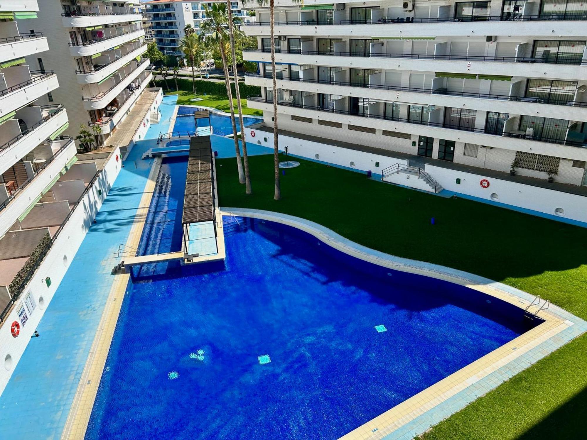 Apartamentos Aventura Salou Kültér fotó