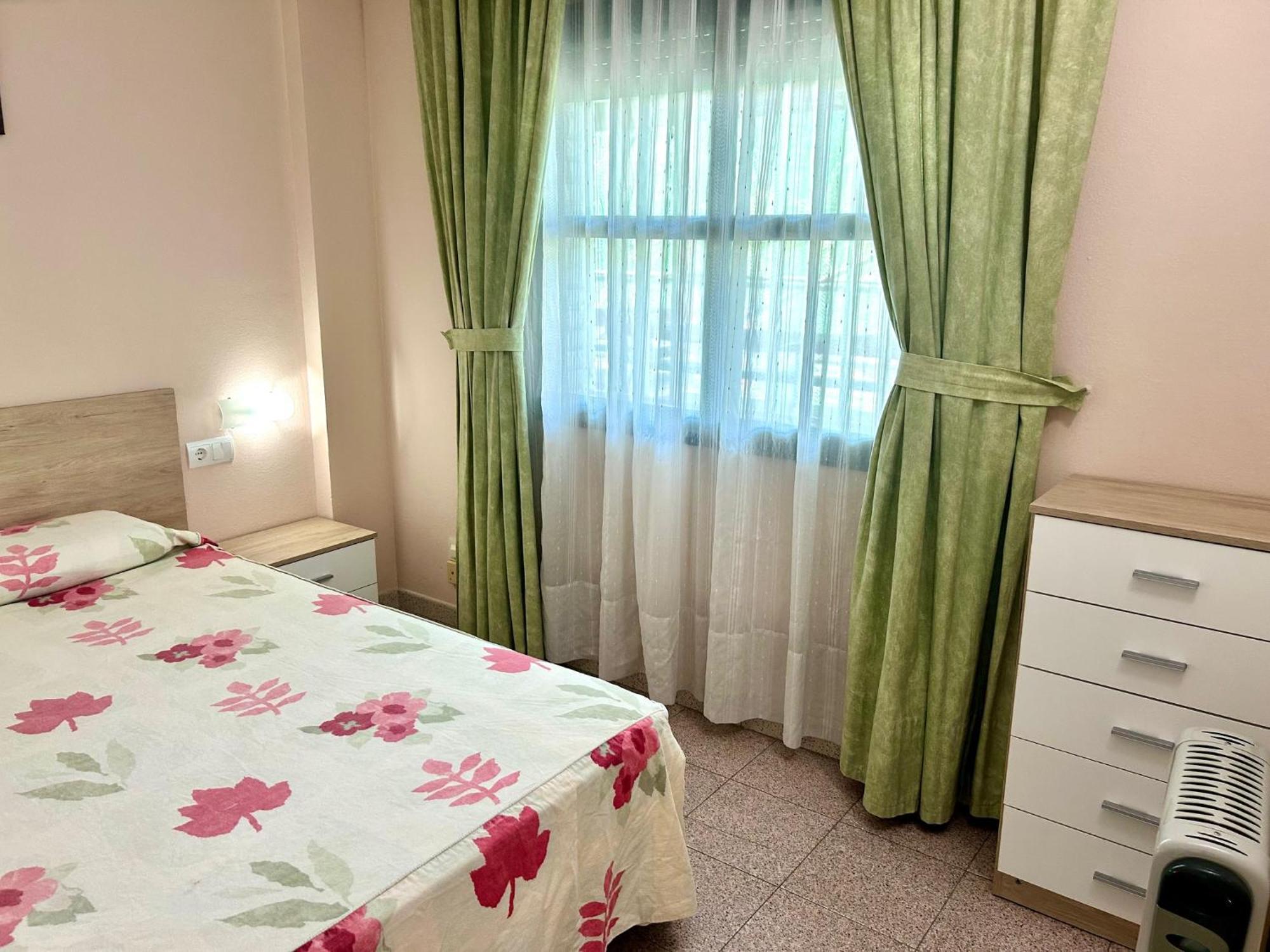 Apartamentos Aventura Salou Kültér fotó
