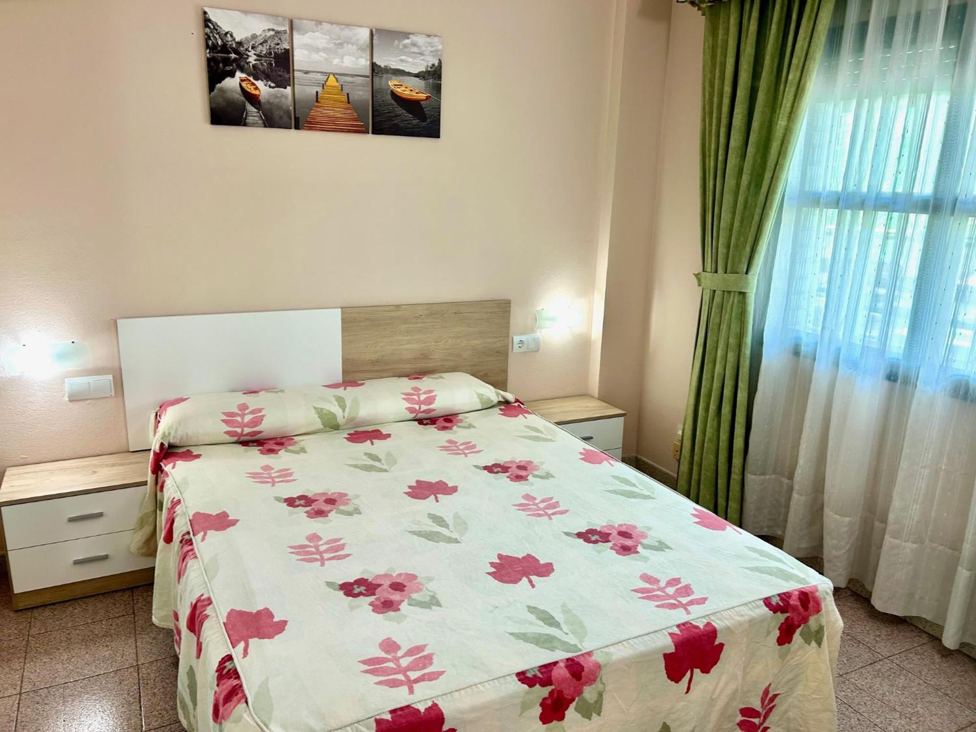 Apartamentos Aventura Salou Kültér fotó