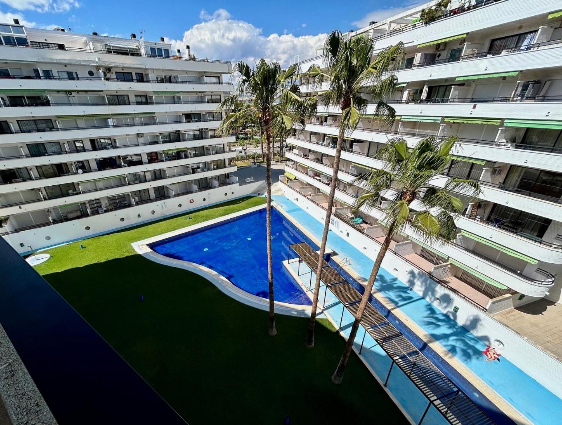 Apartamentos Aventura Salou Kültér fotó